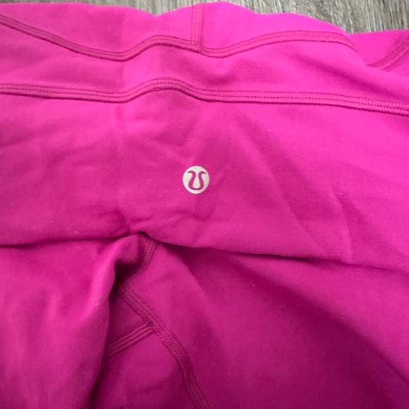 Lululemon Invigorate HE Tight 26” NWT - Picture 3 of 3